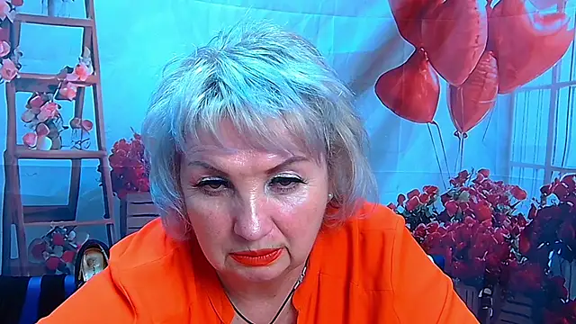 Snapshot of RenataDaster chatting on April 15, 2026, 7:58 pm RenataDaster online show from April 15, 2026, 7:58 pm