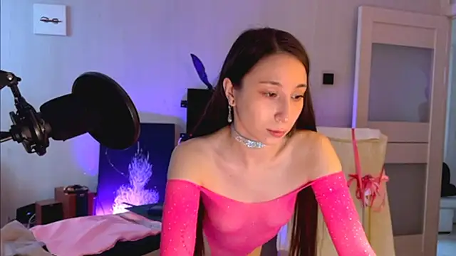 Snapshot of karinasun chatting on February 12, 2026, 7:03 am karinasun online show from February 12, 2026, 7:03 am