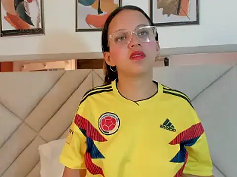 AmberQueen1 online show from February 7, 2026, 12:20 pm