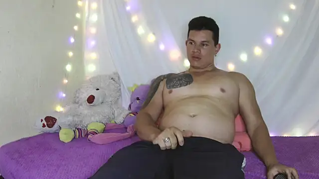 Eternalfuego online show from March 27, 2026, 3:56 am