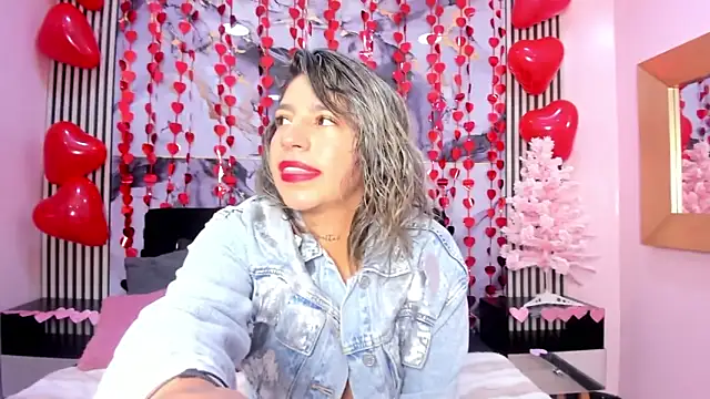 Ambar Cortes online show from February 10, 2026, 3:27 pm