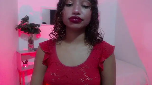 Mona Mistic online show from March 29, 2026, 11:05 pm