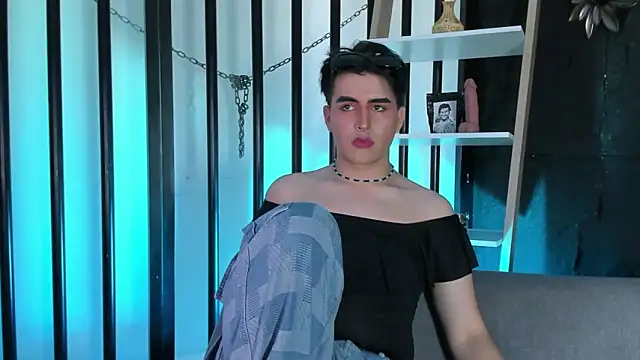 Snapshot of noahWolff_ chatting on February 19, 2026, 4:19 am noahWolff online show from February 19, 2026, 4:19 am