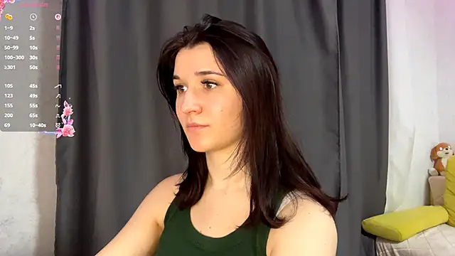 Snapshot of elaravoss chatting on February 14, 2026, 2:36 pm elaravoss online show from February 14, 2026, 2:36 pm