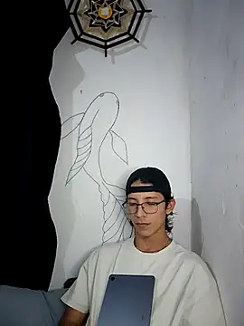 Snapshot of SolRakOF chatting on February 15, 2026, 3:14 am SolRakOF online show from February 15, 2026, 3:14 am