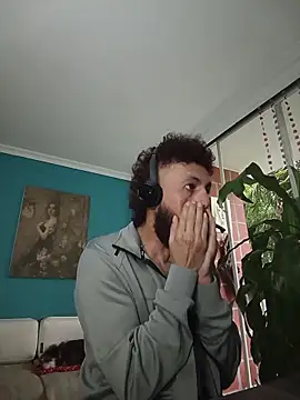 kauzZhomi online show from February 2, 2026, 12:15 pm