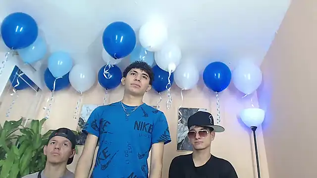 DesiresOfOlympus  online show from March 11, 2026, 7:09 pm