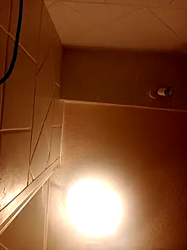 lej73 online show from March 4, 2026, 8:15 pm