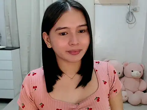 Snapshot of lovely_Janeee chatting on July 14, 2026, 11:43 pm lovely Janeee online show from July 14, 2026, 11:43 pm