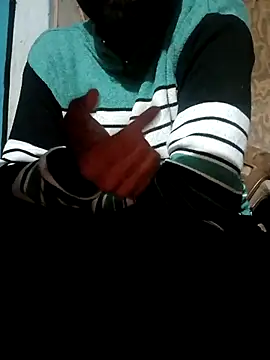 Snapshot of Sharmasamba chatting on February 9, 2026, 3:27 pm Sharmasamba online show from February 9, 2026, 3:27 pm