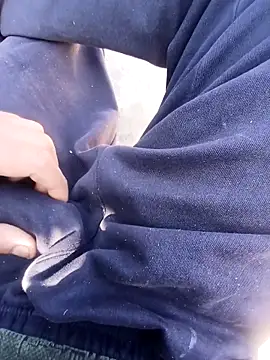 Snapshot of Sharmasamba chatting on February 12, 2026, 7:47 am Sharmasamba online show from February 12, 2026, 7:47 am