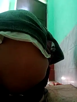 Snapshot of Sharmasamba chatting on February 14, 2026, 9:50 am Sharmasamba online show from February 14, 2026, 9:50 am