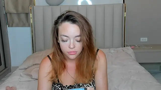 stellaa quenn online show from March 3, 2026, 4:13 pm