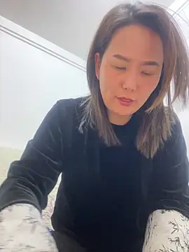 Youyou 12 online show from March 7, 2026, 10:12 am