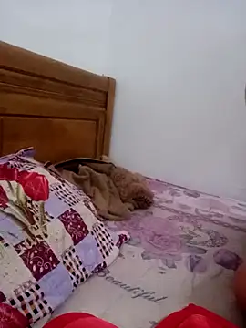 Snapshot of neyney110 chatting on February 10, 2026, 9:08 pm neyney110 online show from February 10, 2026, 9:08 pm