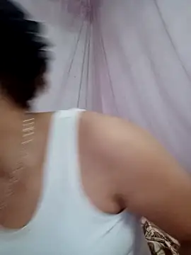 Snapshot of neyney110 chatting on February 19, 2026, 3:02 am neyney110 online show from February 19, 2026, 3:02 am