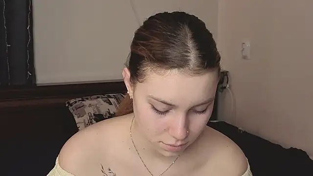 JadwigaTagliavia online show from March 18, 2026, 9:45 am