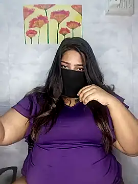 Snapshot of Cute_G chatting on April 25, 2026, 7:00 pm Cute G online show from April 25, 2026, 7:00 pm