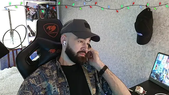  Mostly  online show from February 6, 2026, 12:41 pm