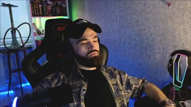 Snapshot of _Mostly_ chatting on March 2, 2026, 5:08 am Mostly online show from March 2, 2026, 5:08 am