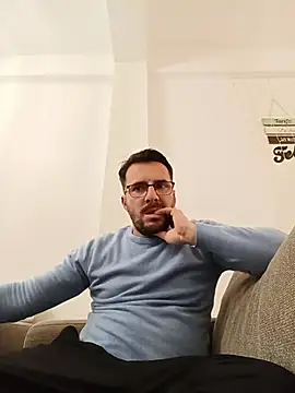 Snapshot of NatanCasad0 chatting on February 15, 2026, 11:56 pm NatanCasad0 online show from February 15, 2026, 11:56 pm