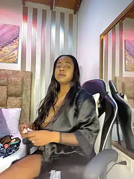 Snapshot of amara_queen_ chatting on May 20, 2026, 11:38 am amara queen online show from May 20, 2026, 11:38 am