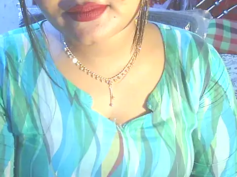 Nusrat Faria online show from March 27, 2026, 5:12 pm