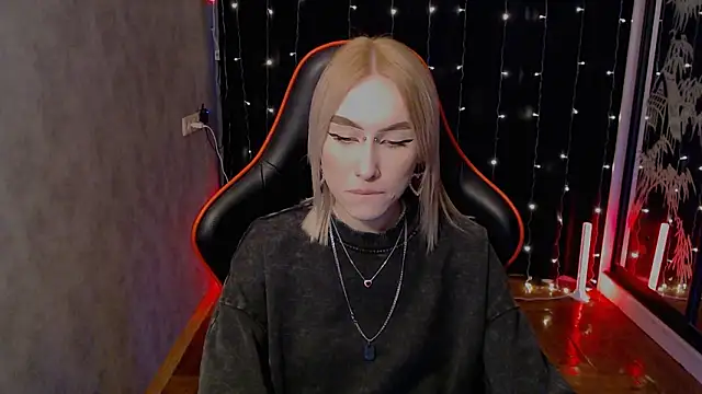 Snapshot of crybambi chatting on February 4, 2026, 5:35 am crybambi online show from February 4, 2026, 5:35 am