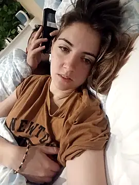 laparejaideal08 online show from March 18, 2026, 8:50 am