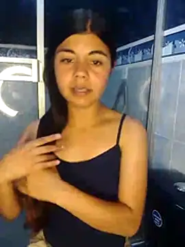 Roxan King online show from March 8, 2026, 6:23 pm