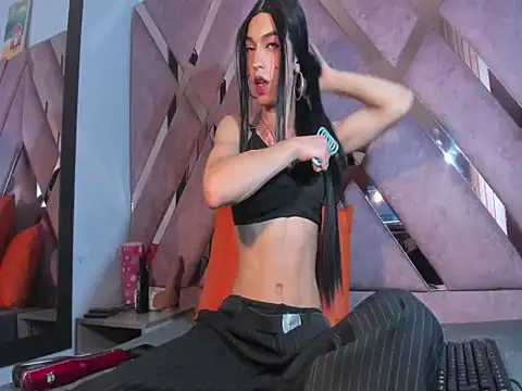 MeghanQueen   online show from February 6, 2026, 4:17 am