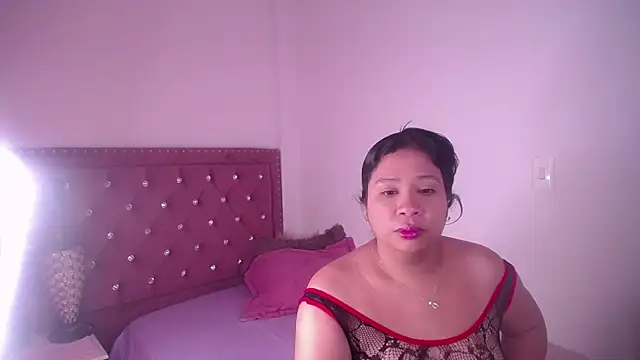 Snapshot of miafuegolatino chatting on June 9, 2026, 3:07 am miafuegolatino online show from June 9, 2026, 3:07 am