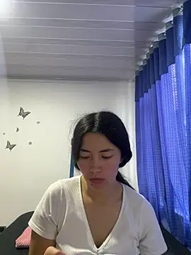 Tammy8 online show from April 12, 2026, 2:44 pm