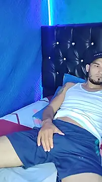 Snapshot of junior_men22 chatting on February 4, 2026, 12:55 pm junior men22 online show from February 4, 2026, 12:55 pm