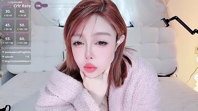 Snapshot of Lissie-666 chatting on February 6, 2026, 1:32 am Lissie-666 online show from February 6, 2026, 1:32 am