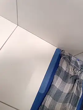 TropBig online show from February 5, 2026, 4:44 pm