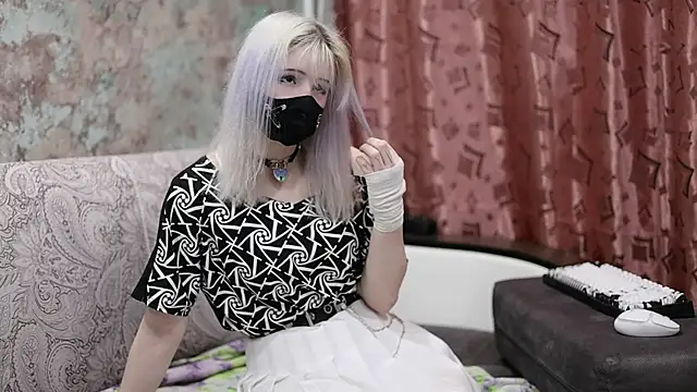 Snapshot of Yunakiss chatting on February 20, 2026, 7:58 pm Yunakiss online show from February 20, 2026, 7:58 pm