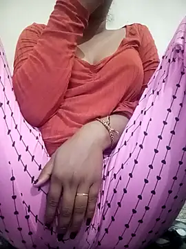 Snapshot of reet_sen03 chatting on February 2, 2026, 6:12 am reet sen03 online show from February 2, 2026, 6:12 am