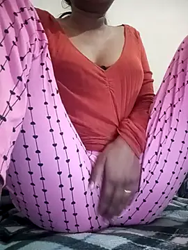 Snapshot of reet_sen03 chatting on February 9, 2026, 4:49 am reet sen03 online show from February 9, 2026, 4:49 am