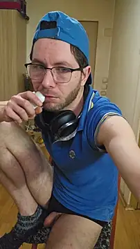 Snapshot of MagnificoSexy-boy-hot-93 chatting on February 13, 2026, 10:44 am MagnificoSexy-boy-hot-93 online show from February 13, 2026, 10:44 am