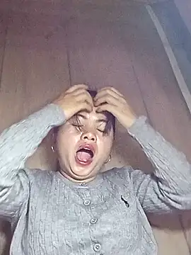 Snapshot of emlylyxinh chatting on January 31, 2026, 9:46 pm emlylyxinh online show from January 31, 2026, 9:46 pm