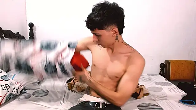 Snapshot of FlexxPrimee chatting on February 2, 2026, 12:09 am FlexxPrimee online show from February 2, 2026, 12:09 am