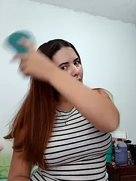 Snapshot of lyss_muller chatting on March 16, 2026, 7:51 pm lyss muller online show from March 16, 2026, 7:51 pm