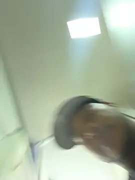 Snapshot of Danny_black11 chatting on February 27, 2026, 1:05 am Danny black11 online show from February 27, 2026, 1:05 am