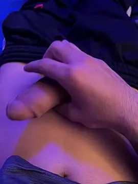 Tupapi696969q online show from March 6, 2026, 4:53 am