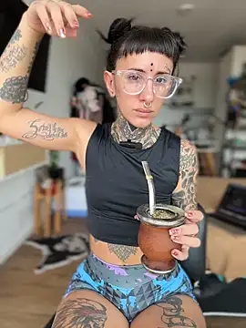 Snapshot of xsadtanas chatting on February 26, 2026, 4:50 pm xsadtanas online show from February 26, 2026, 4:50 pm