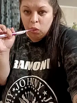 Snapshot of Medicenpudin97 chatting on February 2, 2026, 2:05 pm Medicenpudin97 online show from February 2, 2026, 2:05 pm