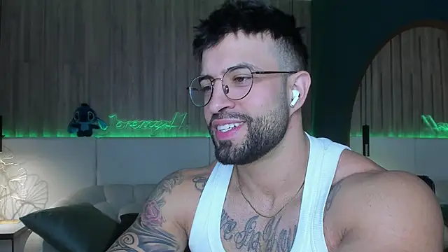 Snapshot of Jeremy_Harden chatting on February 22, 2026, 5:44 pm Jeremy Harden online show from February 22, 2026, 5:44 pm