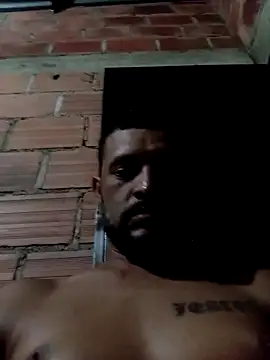 Snapshot of Hot_Veteran_1 chatting on April 5, 2026, 4:20 am Hot Veteran 1 online show from April 5, 2026, 4:20 am