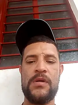 Snapshot of Hot_Veteran_1 chatting on April 11, 2026, 5:06 pm Hot Veteran 1 online show from April 11, 2026, 5:06 pm